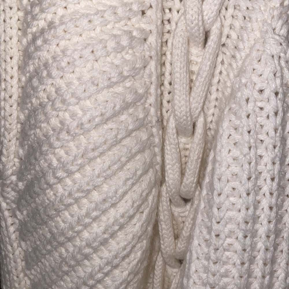 Oversized Cable Crew Sweater NWOT - Picture 10 of 10